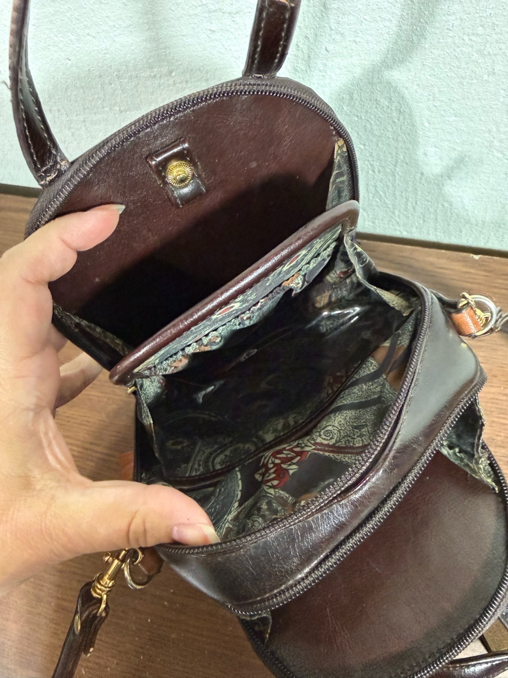Vintage 80’s Belle Rose Crossbody Bag - Picture 5 of 7